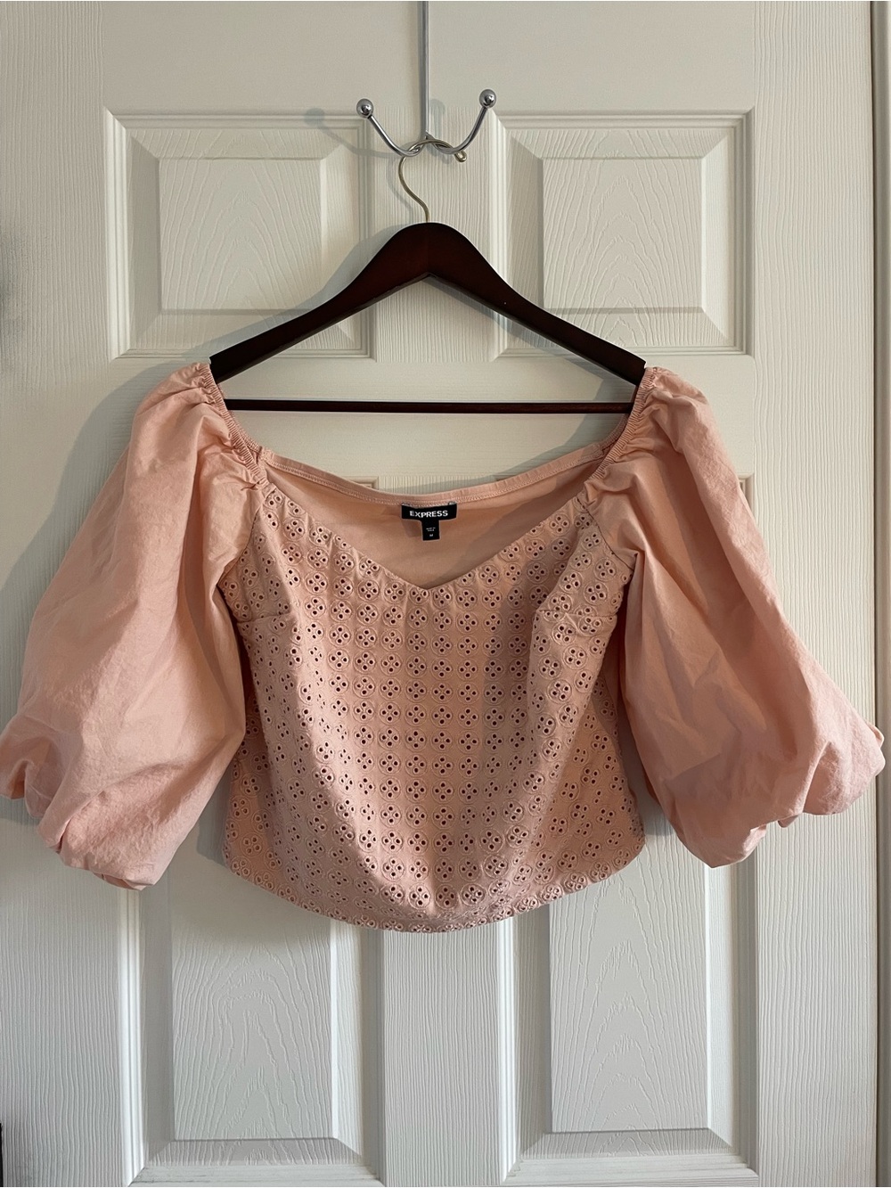 Express Blush Pink Eyelet Puff Sleeve Crop Top Size M